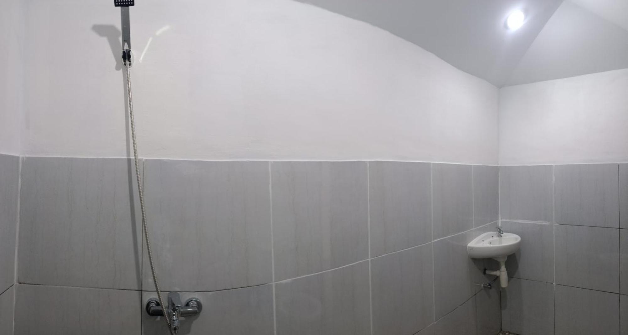 Bayan Exotic Homestay Сенару Экстерьер фото