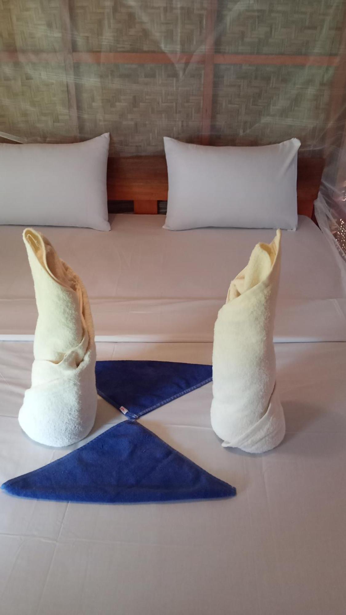 Bayan Exotic Homestay Сенару Экстерьер фото