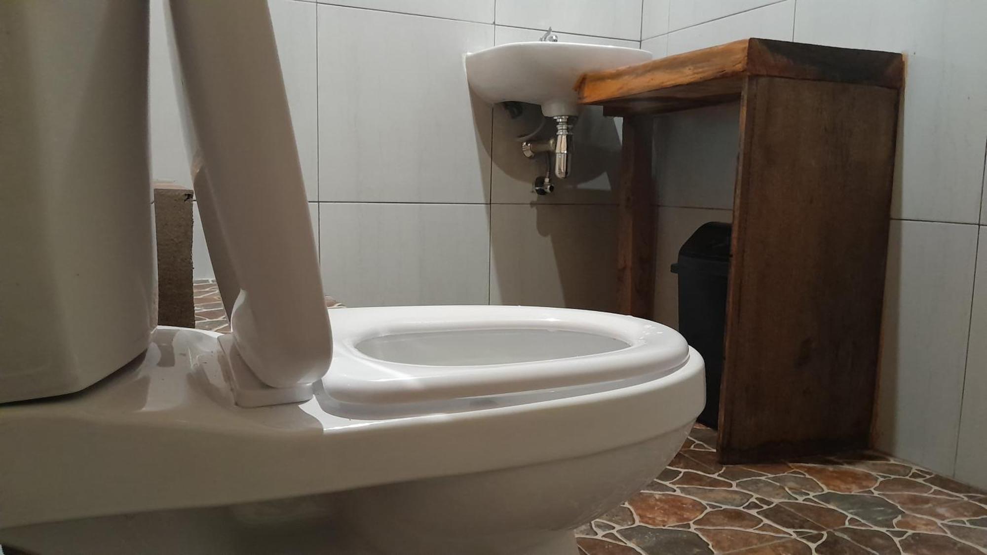 Bayan Exotic Homestay Сенару Экстерьер фото