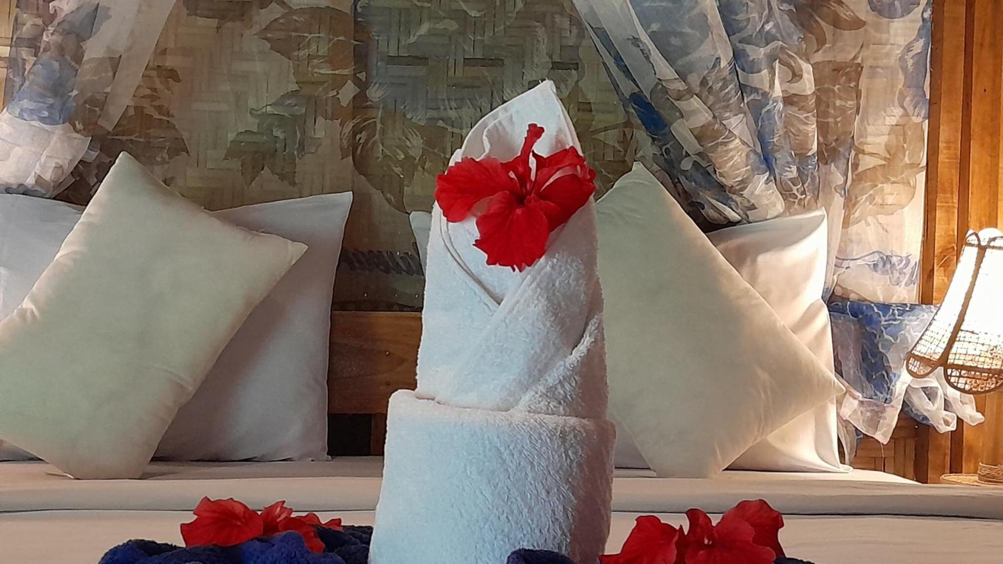 Bayan Exotic Homestay Сенару Экстерьер фото